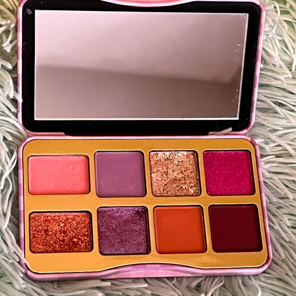 Too Faced That’s My Jam Eyeshadow Palette - Picture 3 of 4